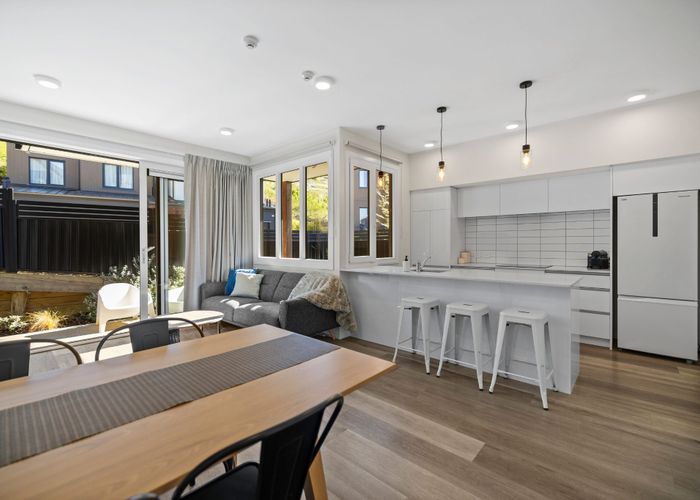  at 1/18 Bullendale Drive, Arthurs Point, Queenstown-Lakes, Otago