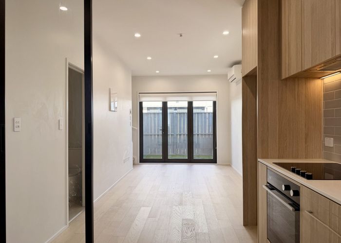  at 89/124 Taylors Road, Mount Albert, Auckland