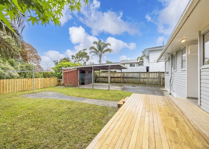  at 135 Sunnynook Road, Forrest Hill, Auckland
