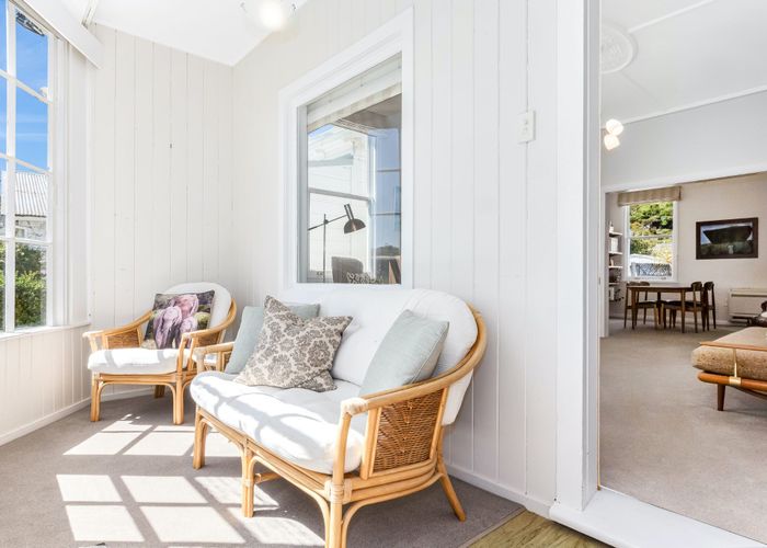  at 69 Marine Parade, Eastbourne, Lower Hutt, Wellington