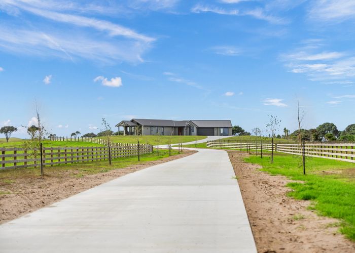  at 3295 State Highway 1, Waipu, Whangarei, Northland