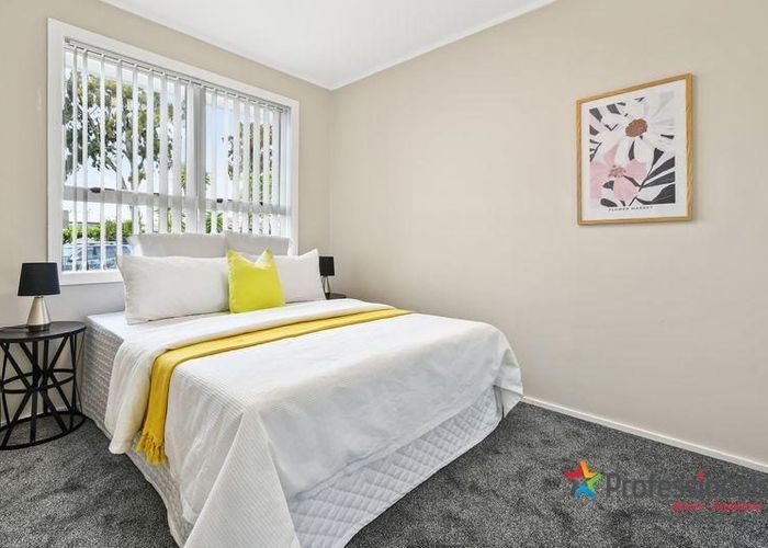  at 34 Convair Crescent, Mangere, Manukau City, Auckland
