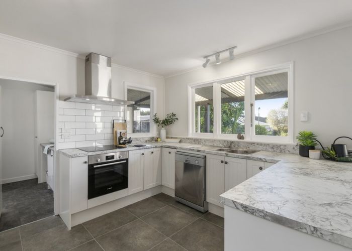  at 141 Bath Street, Levin, Levin