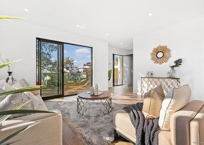  at 142C Luckens Road, West Harbour, Waitakere City, Auckland