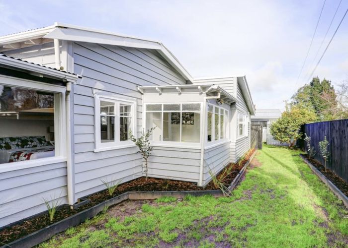  at 24 Odette Street, Bader, Hamilton