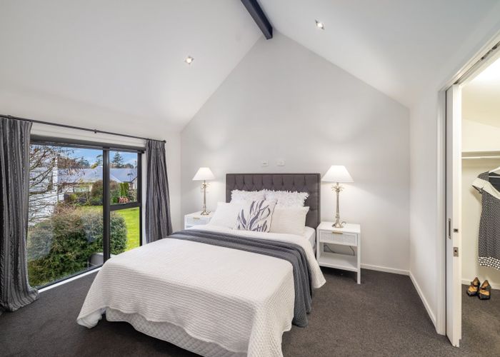  at 12 Millpond Place, Parklands, Christchurch