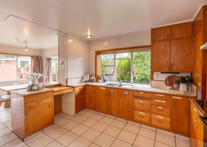  at 277 Grahams Road, Bishopdale, Christchurch City, Canterbury