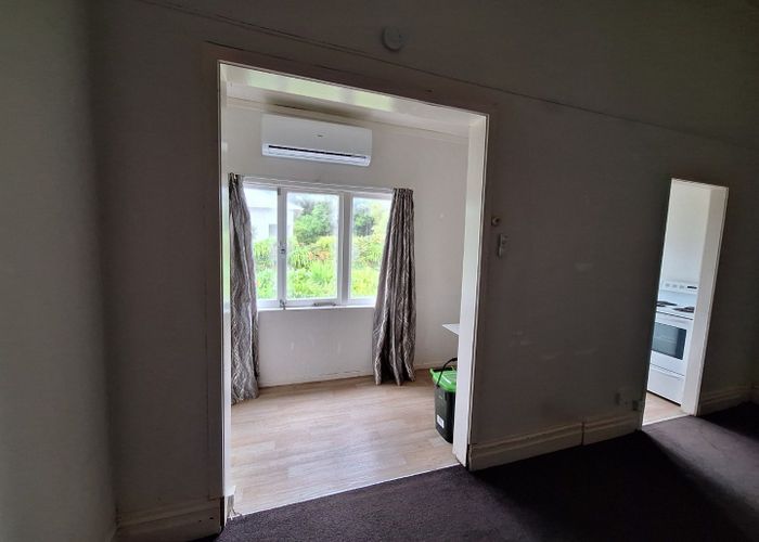  at 2/37 View Road, Mount Eden, Auckland City, Auckland