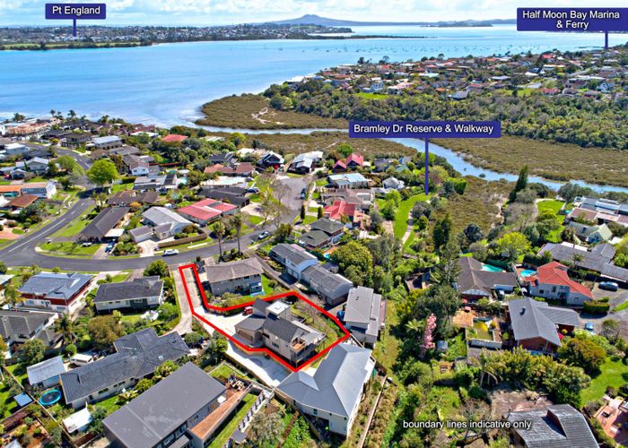  at 9 Davita Place, Farm Cove, Auckland