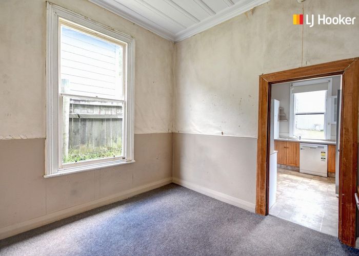  at 10 Macbeth Street, Caversham, Dunedin