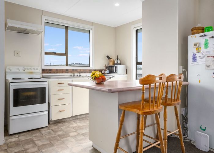  at 5 Whanga Crescent, Titahi Bay, Porirua