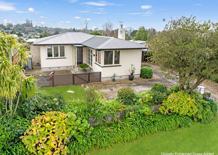 at 32 Woodford Avenue, Brookfield, Tauranga, Bay Of Plenty