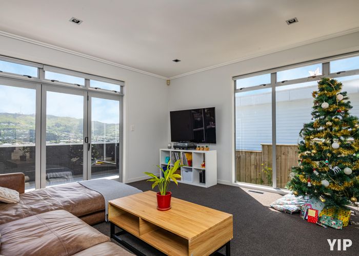  at 67 Sheridan Terrace, Johnsonville, Wellington