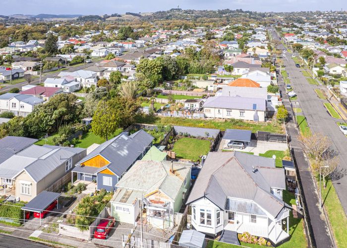  at 88 Niblett Street, Whanganui Central, Whanganui, Manawatu / Whanganui
