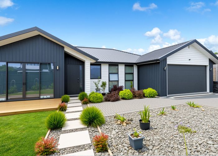  at 7 Kiokio Place, Swanson, Waitakere City, Auckland