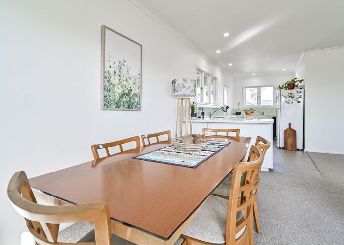  at 420 Southland Place, Raureka, Hastings, Hawke's Bay