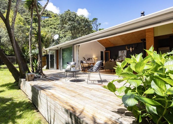  at 34 Karekare Road, Karekare, Waitakere City, Auckland