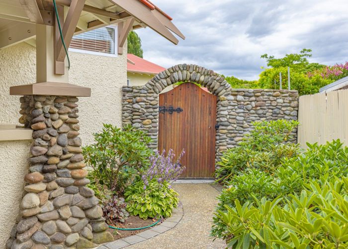  at 6 Grey Street, College Estate, Whanganui