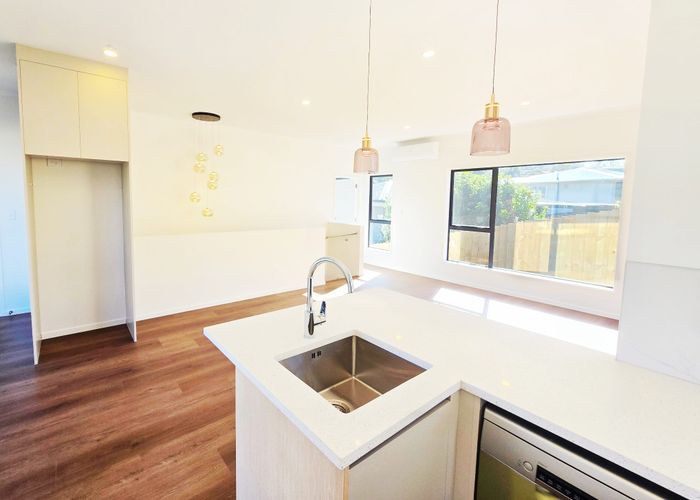  at 4/23 Melton Road, Mount Wellington, Auckland City, Auckland