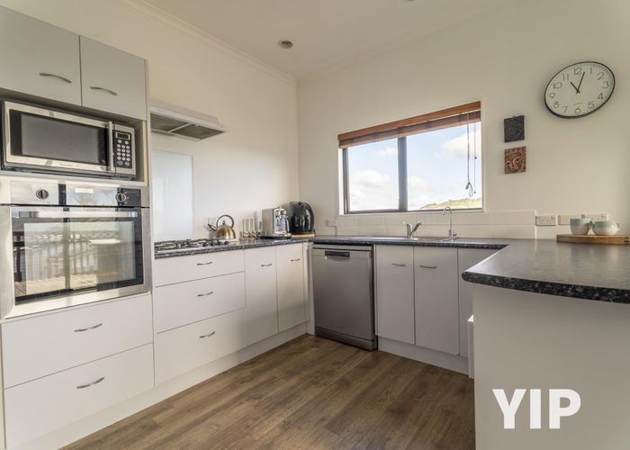 at 21 Pelorous Street, Paparangi, Wellington