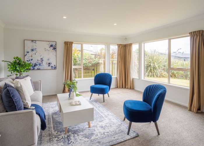  at 20 Dusky Crescent, Aotea, Porirua