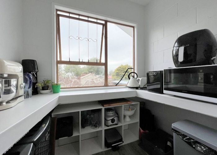  at 8/14 Wellington Street, Hamilton East, Hamilton, Waikato