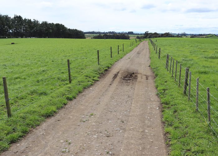  at 701 Richmond Road, Lepperton, New Plymouth, Taranaki