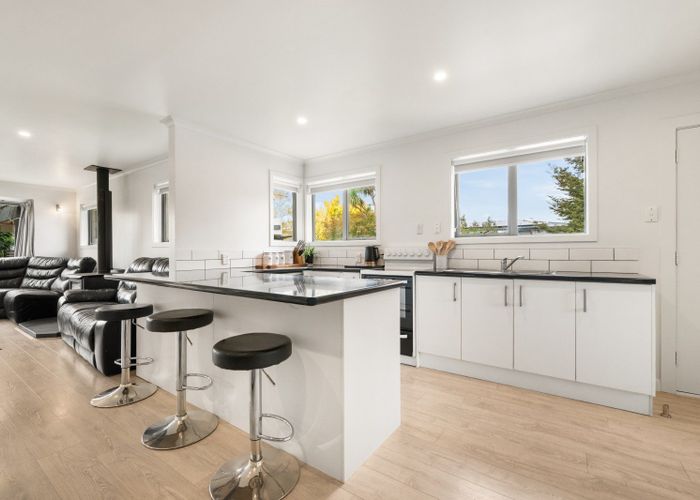  at 18 Ashworth Street, Alexandra, Alexandra