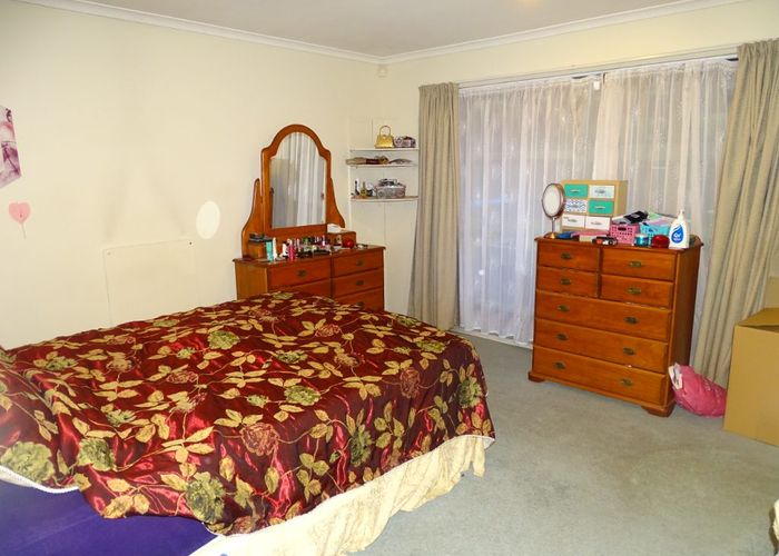  at 7 Belcoo Crescent, Dannemora, Manukau City, Auckland