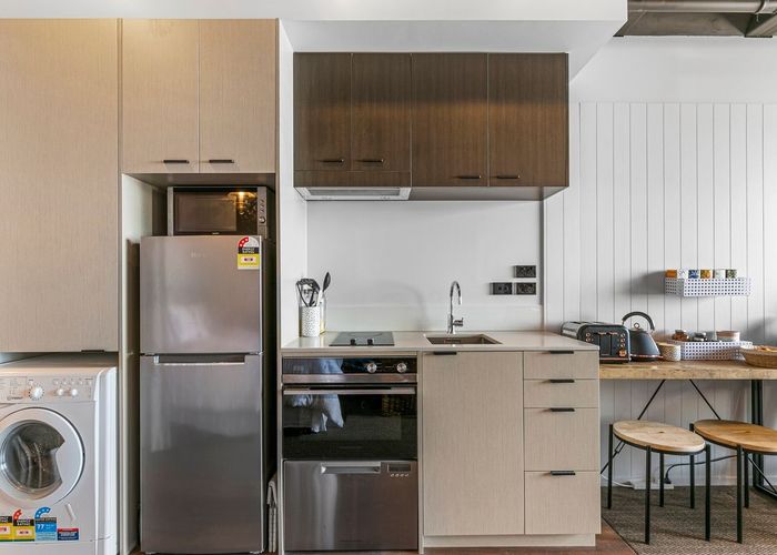  at 102/73 Jackson Street, Petone, Lower Hutt