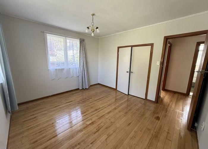  at 28 Maui Pomare Street, Blockhouse Bay, Auckland City, Auckland