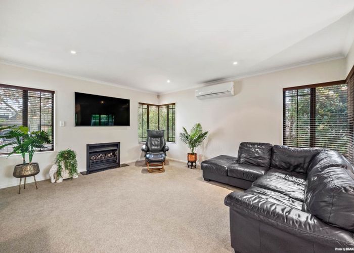  at 14 Red Shed Lane, Albany, Auckland