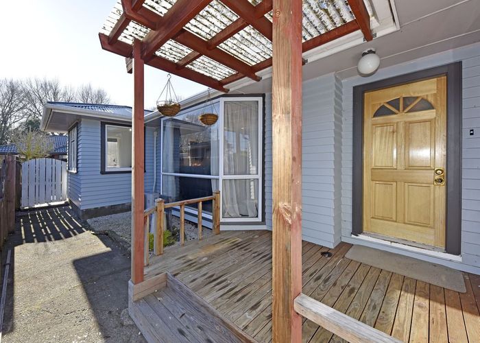  at 24 Woodbury Street, Avonhead, Christchurch City, Canterbury