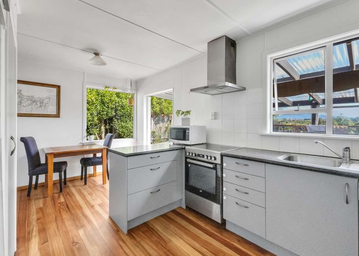  at 105 Omata Road, Marfell, New Plymouth, Taranaki