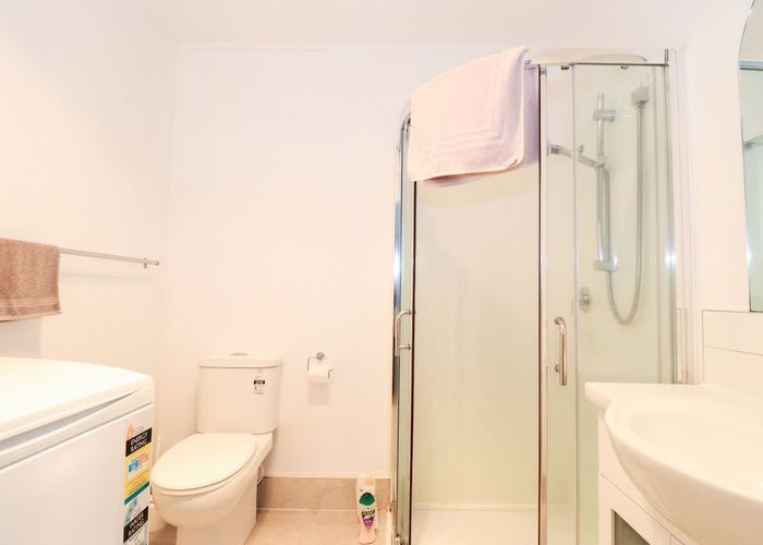  at 16 Studfall Street, Pakuranga Heights, Manukau City, Auckland