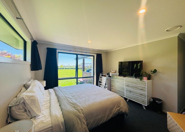  at 185 Ridgeview Road, Redwood Valley, Richmond