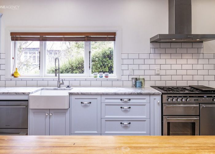  at 14 Valley Road, Cashmere, Christchurch