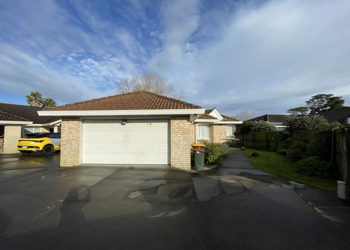  at 25 Glanworth Place, Dannemora, Auckland