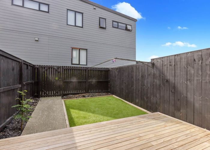  at 44 Whakatupu Road, Flat Bush, Manukau City, Auckland