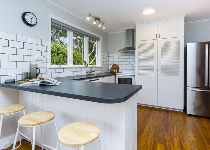  at 3 Kashmir Avenue, Clouston Park, Upper Hutt