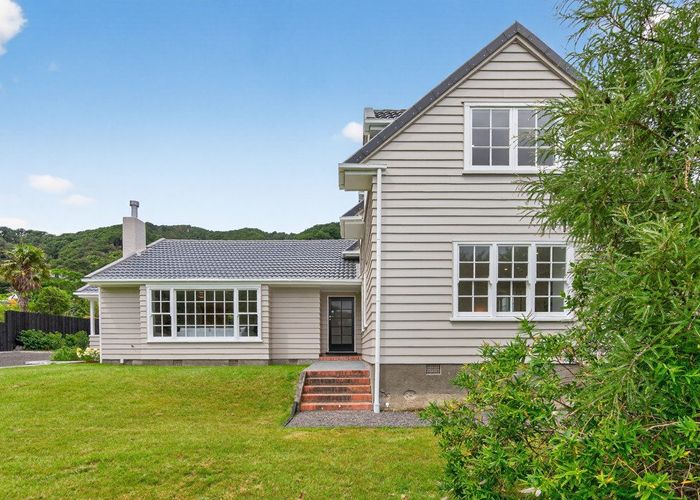  at 50 Cheviot Road, Eastbourne, Lower Hutt, Wellington