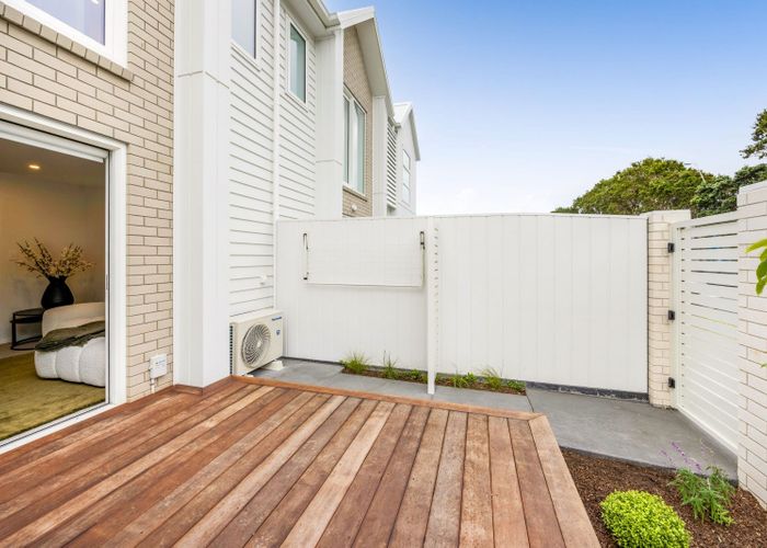  at 2 and 4 Cracroft Street, Welbourn, New Plymouth, Taranaki