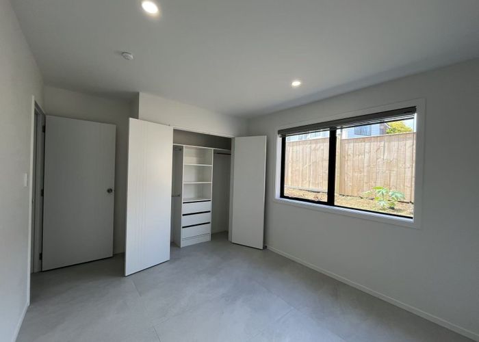  at 15A aronia way, Goodwood Heights, Manukau City, Auckland