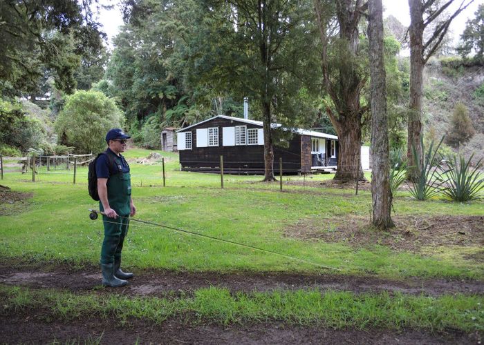  at 205 Te Rena Road, Kakahi