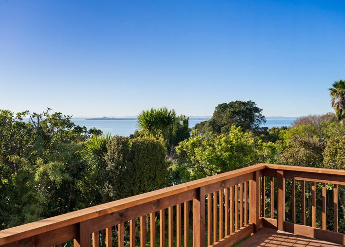  at 16 Arapito Road, Titirangi, Waitakere City, Auckland