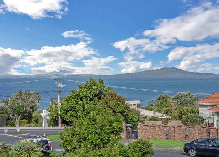  at 150 Aberdeen Road, Campbells Bay, Auckland