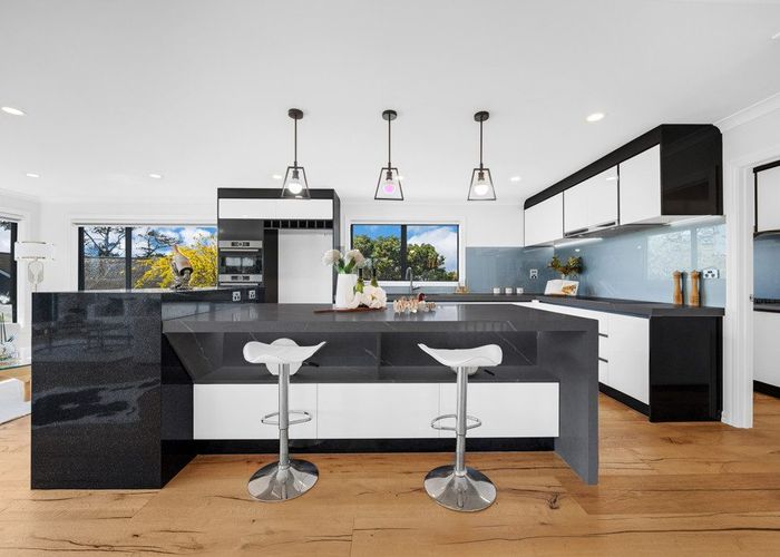  at 66A Marine Parade, Mellons Bay, Manukau City, Auckland