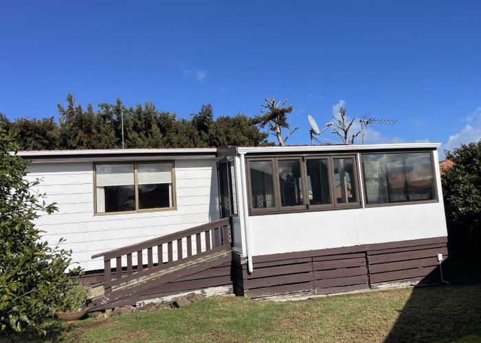  at 2/12 Balmore, Wattle Downs, Manukau City, Auckland