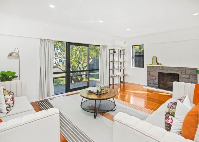  at 5 Boys Place, Pakuranga Heights, Auckland