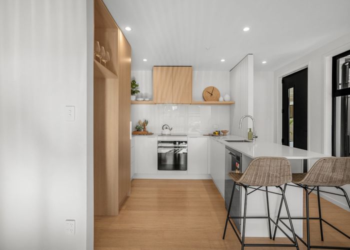  at 1/200 Knights Road, Lower Hutt, Lower Hutt, Wellington